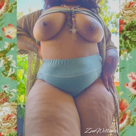 zenwillows Onlyfans leaked FULL SiteRip (April 2023) (User Request) ( 5.3 GB )