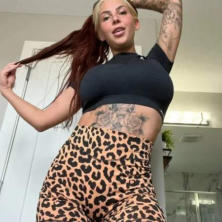 roxystylez Onlyfans leaked DM paid porn video ( 7.1 GB )
