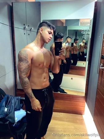 akilwolfpire Onlyfans leaked porno pack UPDATE 040525 ( 56.8 MB )