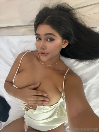 siennaren porno video and photo pack Onlyfans leaked 2025