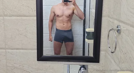 theasianhung porno video and photo pack Onlyfans leaked 2025 ( 344.2 MB )