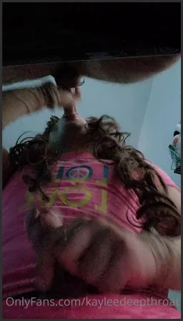 kayleedeepthroat porno video and photo pack Onlyfans leaked 2025